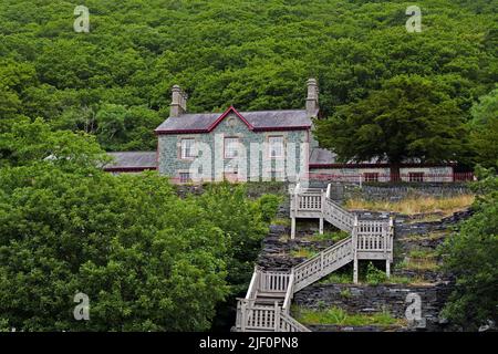 L'hôpital de carrière Dinorwic Slate a été construit en 1860 pour s'occuper des hommes de carrière blessés dans la carrière voisine. C'est maintenant un musée et un centre de visite. Banque D'Images