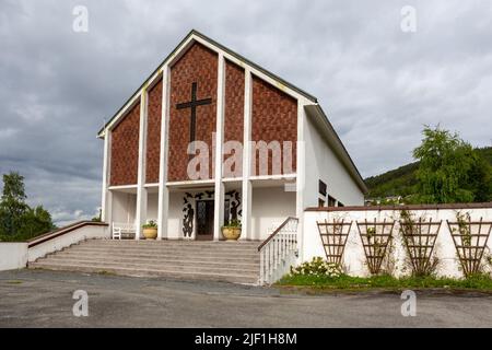 La chapelle de la paix à Narvik, élevée en souvenir des pertes tragiques de la bataille de Narvik. Banque D'Images