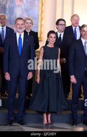 Madrid, Madrid, Espagne. 28th juin 2022. Le roi Felipe VI d'Espagne, la reine Letizia d'Espagne assiste à un dîner de gala aux chefs d'État lors du sommet de l'OTAN 32nd au Palais royal de 28 juin 2022 à Madrid, Espagne (image de crédit : © Jack Abuin/ZUMA Press Wire) Banque D'Images