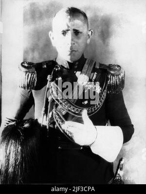 ERICH von STROHEIM Portrait de Prince Nikki dans LE MARIAGE MARS 1928 réalisateur / écrivain ERICH von STROHEIM film silencieux avec musique et effets sonores Paramount célèbre Lasky Corporation Banque D'Images