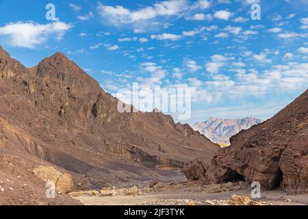 Magnifique Shkhoret Canyon dans le désert d'Arava en Israël Banque D'Images