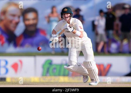 Galle, Sri Lanka. 29th juin 2022. Steve Smith, de l'Australie, court entre les bickets pendant les 1st jours du match de cricket de 1st entre le Sri Lanka et l'Australie au stade international de cricket de Galle, à Galle, le 29th juin 2022. Viraj Kothalwala/Alamy Live News Banque D'Images