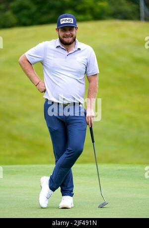 L'Angleterre Tyrrell Hatton pendant la journée Pro-Am de l'Horizon Irish Open 2022 à Mount Juliet Estate, Thomastown, Co Kilkenny. Date de la photo: Mercredi 29 juin 2022. Banque D'Images