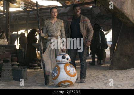 RIDLEY,BOYEGA, Star Wars : Episode VII - LA FORCE se réveille, 2015 Banque D'Images