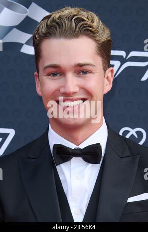 Londres, Royaume-Uni . 29 juin 2022 . AJ Pritchard photographié lors du bal du Grand Prix annuel 12th à l'aide de la Global Gift Foundation qui s'est tenue au Hurlingham Club. Crédit : Alan D West/Alay Live News Banque D'Images