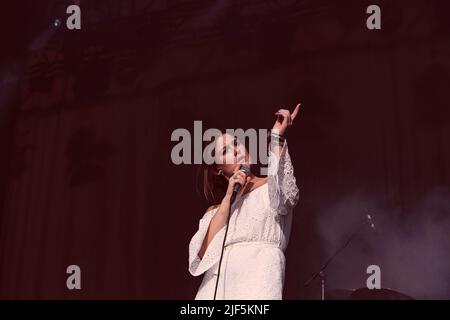 Stockholm, Suède. 06th septembre 2017. Lotta Lindgren, mieux connue sous le nom de Léon, se produit sur scène au festival de Popaganda à Stockholm. (Photo de Valeria Magri/SOPA Images/Sipa USA) crédit: SIPA USA/Alay Live News Banque D'Images