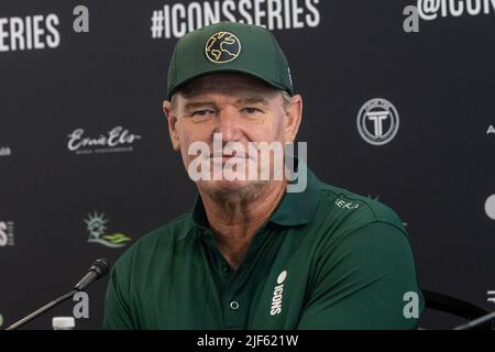 Jersey City, New Jersey, États-Unis. 29th juin 2022. Ernie Els participe à l'événement inaugural de la série Icons et à la conférence de presse du Liberty National Golf Club (Credit image: © Lev Radin/Pacific Press via ZUMA Press Wire) Banque D'Images