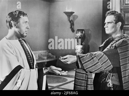 FRANK THRING et CHARLTON HESTON dans BEN-HUR 1959 réalisateur WILLIAM WYLER roman général Lew Wallace scénario Karl Tunberg musique Miklos Rozsa costume de conception Elizabeth Haffenden producteur Sam Zimbalist Metro Goldwyn Mayer Banque D'Images