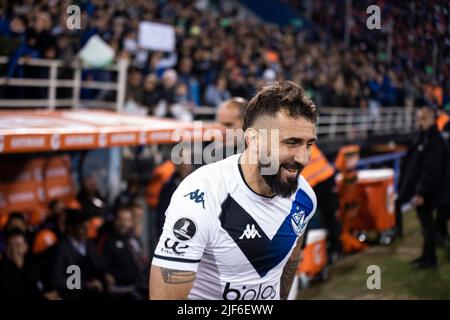 Buenos Aires, Argentine. 29th juin 2022. Lucas Pratto de Velez sourit avant une manche de seize matchs de première jambe entre Velez et River plate dans le cadre de Copa CONMEBOL Libertadores 2022 au stade Jose Amalfitani. (Note finale : Velez 1 - 0 River plate). Crédit : SOPA Images Limited/Alamy Live News Banque D'Images