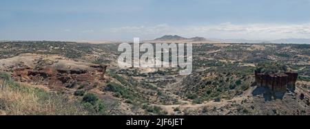 Surplombant Oldupai gorge, Great Rift Valley, Tanzanie Banque D'Images