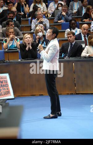 Maria Angelita Ressa co-fondatrice et PDG de Rappler et de son premier philippin à recevoir le prix Nobel de la paix, s'exprimant à Bonn, en Allemagne Banque D'Images