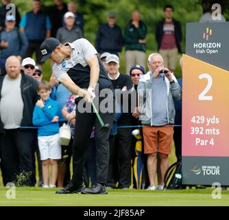 30th juin 2022, Mount Juliet Golf & amp; Spa Hotel, Thomastown, County Kilkenny, République d'Irlande: Horizon Irish Open Golf; Seamus Power of Ireland est sur le 2nd trous Banque D'Images