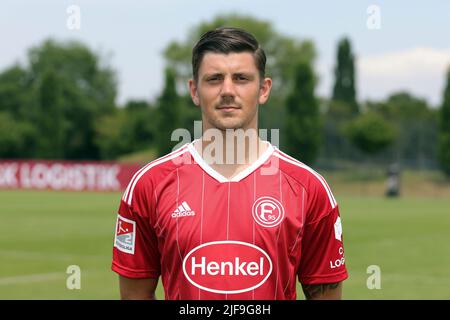 Ville de Düsseldorf, Allemagne. 30th juin 2022. Firo : 06/30/2022, football, 2nd Bundesliga, saison 2022/2023, séance photo, Séance de portrait, Fortuna Dusseldorf Portrait Dawid KOWNACKI/dpa/Alamy Live News Banque D'Images