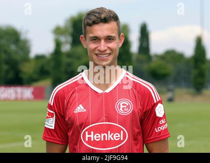 Ville de Düsseldorf, Allemagne. 30th juin 2022. Firo : 06/30/2022, football, 2nd Bundesliga, saison 2022/2023, séance photo, Séance de portrait, Fortuna Dusseldorf Portrait Tim OBERDORF/dpa/Alamy Live News Banque D'Images