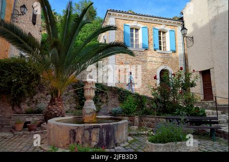 France, Var, la Dracenie, village de Chateaudouble, ancienne place de la Mairie Banque D'Images