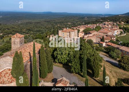 France, Var, la Dracenie, village de Tourtour, étiqueté les plus Beaux villages de France (les plus beaux villages de France) (vue aérienne) Banque D'Images