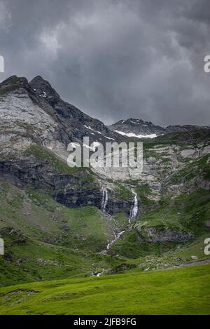 France, Hautes Pyrénées, Parc national des Pyrénées, vallées de Luz-Saint-Sauveur, Gèdre, Pyrénées-Mont-Perdu classé au patrimoine mondial de l'UNESCO, Cirque de Troumouse Banque D'Images