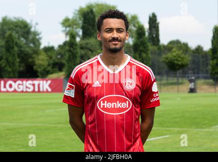 football, 2. Bundesliga, 2022/2023, Fortuna Duesseldorf, Merkur Spiel Arena, Media Day, Présentation de l'équipe pour la nouvelle saison de jeu, photo de presse, Emmanuel Iyoha Banque D'Images