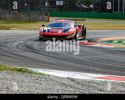 Endurance - ELMS Test Monza 2022 - 01.07.2022 32 RINALDI RACING DEU G Ferrari F488 GTE EVO Pierre Ehret (DEU) B Nicolas Varrone (ARG) S Gabriele Lancieri (ITA) Banque D'Images