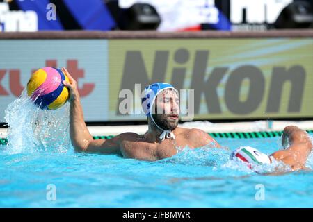 Budapest, Hongrie. 01st juillet 2022. BUDAPEST, HONGRIE - JUILLET 1 : Angelos Vlachopoulos, de Grèce, lors du match semi-final du polo d'eau pour hommes entre l'équipe Italie et l'équipe Grèce, le 12 e jour des Championnats du monde de la FINA 2022 à Budapest, au complexe aquatique national Alfred Hajos sur 01 juillet 2022 à Budapest, en Hongrie. Photo: Luka Stanzl/PIXSELL Credit: Pixsell photo & video Agency/Alay Live News Banque D'Images