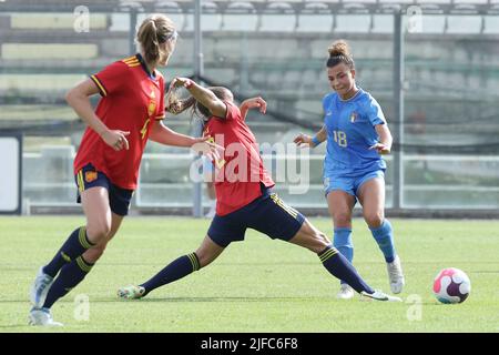 Castel Di Sangro, Italie. 01st juillet 2022. Arianna Caruso d'Italie lors du match de football amical avant l'EURO 2022 des femmes entre l'Italie et l'Espagne au stade Teofilo Patini à Castel di Sangro (Italie), 01 juillet 2022. Photo Cesare Purini/Insidefoto crédit: Insidefoto srl/Alay Live News Banque D'Images