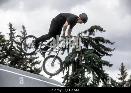 Bruxelles, Belgique. 01st juillet 2022. L'illustration montre le concours UCI BMX Freestyle World Cup Park, à Bruxelles, le vendredi 01 juillet 2022. BELGA PHOTO HATIM KAGHAT crédit: Belga News Agency/Alay Live News Banque D'Images