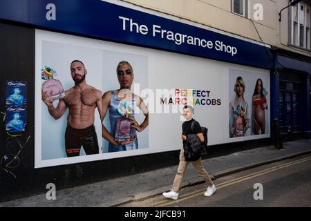 The fragrance shop online oxford street