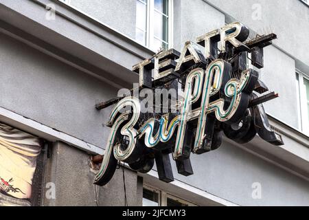 Panneau néon pour Teatr Buffo (Studio Buffo) à Frascati, Varsovie, Pologne Banque D'Images