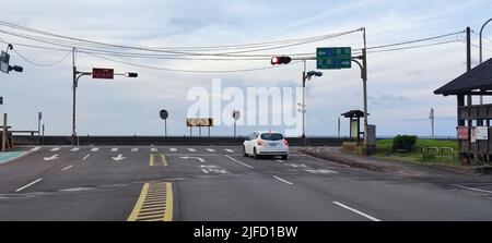 Autoroute côtière Shuinan-dong Taibu, ville de New Taipei - 28 juillet 2022 : route côtière Shuinan-dong Taibu, ville de New Taipei, Taïwan Banque D'Images