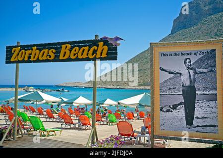 Stavros Beach près de la Canée en Crète, qui a été présenté dans le film Zorba le grec Banque D'Images