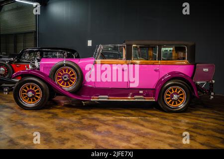 SINSHEIM, ALLEMAGNE - MAI 2022 : Mercedes-Benz rose 630 1928 160ps Banque D'Images