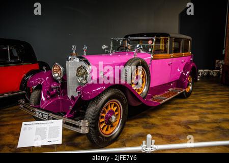 SINSHEIM, ALLEMAGNE - MAI 2022 : Mercedes-Benz rose 630 1928 160ps Banque D'Images