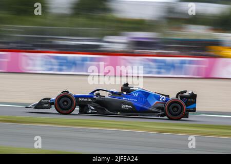 Silverstone, Royaume-Uni. 02nd juillet 2022. 23 ALBON Alexander (tha), Williams Racing FW44, action pendant le Grand Prix britannique de Formule 1 Lenovo 2022, 10th tour du Championnat du monde de Formule 1 de la FIA 2022, sur le circuit Silverstone, de 1 juillet à 3, 2022 à Silverstone, Royaume-Uni - photo: Xavi Bonilla / DPPI/DPPI/LiveMedia crédit: Agence photo indépendante/Alamy Live News Banque D'Images