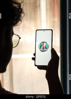 Bangal Ouest, Inde - 20 avril 2022 : Battlefield 2042 sur l'écran du téléphone image de stock. Banque D'Images