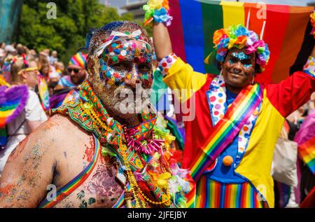 Londres, Royaume-Uni. 2nd juillet 2022. 50th anniversaire de la Marche de la fierté. La première Marche de la fierté fut en 1972. Crédit : Karl Black/Alay Live News Banque D'Images