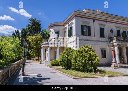 Villa mon repos dans la forêt de Paleopolis ville de Corfou sur l'île de Corfou, Iles Ioniennes, Grèce Banque D'Images