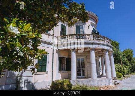 Villa mon repos dans la forêt de Paleopolis ville de Corfou sur l'île de Corfou, Iles Ioniennes, Grèce Banque D'Images