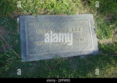 Inglewood, Californie, États-Unis 29th juin 2022 tombe de l'actrice Gypsy Rose Lee dans la section Pinecrest du cimetière du parc Inglewood sur 29 juin 2022 à Inglewood, Los Angeles, Californie, États-Unis. Photo par Barry King/Alay stock photo Banque D'Images