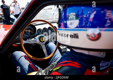 Ferrari 250 GTO / 1964, volant pendant la Classique du Mans 2022 de 30 juin à 3 juillet 2022 sur le circuit des 24 heures du Mans, au Mans, France - photo Julien Delfosse / DPPI Banque D'Images