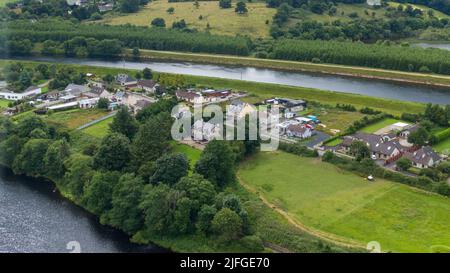 Village et lagune du pont O'Briens, pont O'Briens, Irlande 02,07, 2022 Banque D'Images