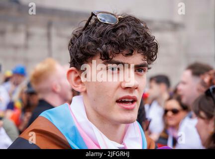 Londres, Royaume-Uni. 3rd juillet 2022. Acteur Joe Locke à Pride 2022 Joseph William Locke est un acteur Manx. Il est connu pour son rôle de Charlie Spring dans la série Netflix Heartstopper, qu'il joue depuis 2022. Crédit : Karl Black/Alay Live News Banque D'Images