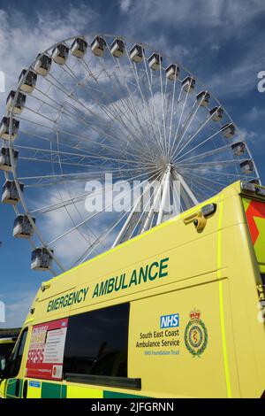 CÔTE SUD-EST DU SERVICE D'AMBULANCE NHS FOUNDATION TRUST LOGOS Banque D'Images