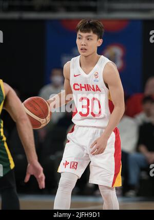 Melbourne, Australie. 03rd juillet 2022. Jie Xu de l'équipe de basket-ball de Chine en action pendant la coupe du monde FIBA 2023 qualificatifs Groupe B jeu de glace 3 entre la Chine et l'Australie qui s'est tenu à John Cain Arena. Score final Australie 71:48 Chine. Crédit : SOPA Images Limited/Alamy Live News Banque D'Images