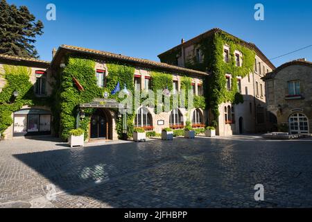 Façade de l'hôtel de la cité à Carcassonne Banque D'Images