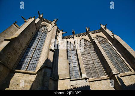 Détails gothiques de la Basilique Saint Nazaire à l'intérieur de la cité à Carcassonne Banque D'Images