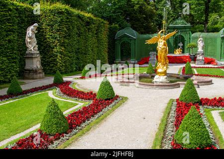 Ettal, Allemagne, 27 juillet 2021. Le Linderhof Palace est un château royal situé dans le Graswangtal, à proximité d''Oberammergau et du monastère de l''Ettal. Banque D'Images