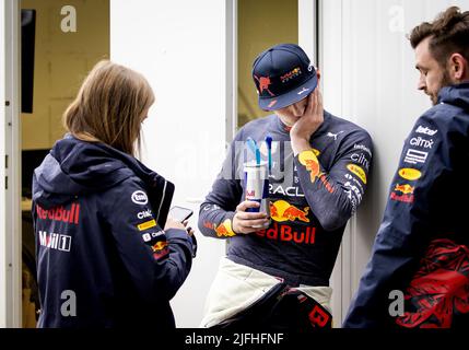 Silverstone, Royaume-Uni. 3rd juillet 2022. NORTHAMPTON - Max Verstappen après le Grand Prix de Grande-Bretagne F1 à Silverstone sur 3 juillet 2022 à Northampton, Angleterre. REMKO DE WAAL Credit: ANP/Alamy Live News Banque D'Images