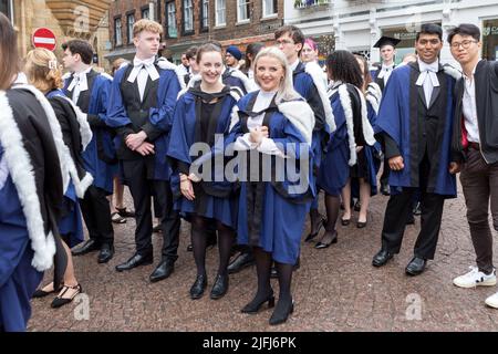 Les diplômés de Cambridge assistent à la cérémonie de remise des diplômes ce matin au Sénat. Photo prise le 29th juin 2022. © Belinda Jiao jiao.bilin@gmail. Banque D'Images