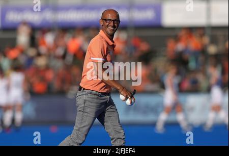 Amstelveen, Niederlande. 03rd juillet 2022. Firo : 07/03/2022, hockey, hockey sur gazon, femme, femme, FIH Hockey coupe du monde Espagne et pays-Bas 2022, WM, Championnat du monde 2022 Espagne et pays-Bas, Allemagne - entraîneur pays-Bas pays-Bas, Jamilon Mülders, Allemand et ancien joueur national allemand crédit: dpa/Alay Live News Banque D'Images