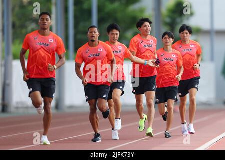 Tokyo, Japon. 2nd juillet 2022. (De gauche à droite) Yuki Joseph Nakajima, Julian Jrummi Walsh, Kaito Kawabata, Fuga Sato, Ryuki Iwasaki, Mitsuki Kawauchi (JPN) Athlétisme : entraînement de l'équipe nationale sprint Japan pour les Championnats du monde d'athlétisme de l'IAAF Oregon à Tokyo, Japon . Crédit: Naoki Morita/AFLO SPORT/Alay Live News Banque D'Images
